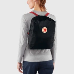 FJÄLLRÄVEN Kånken Rain Cover -Outdoor Adventure Shop f23791 ss19 srra kanken rain cover fjaellraeven 21
