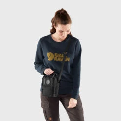 FJÄLLRÄVEN Kånken No. 2 Black Sling -Outdoor Adventure Shop kanken no 2 black sling 23799 550 c model fjr