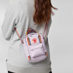 FJÄLLRÄVEN Kånken Rainbow Sling -Outdoor Adventure Shop kanken rainbow sling 23623 457 907 c model fjr