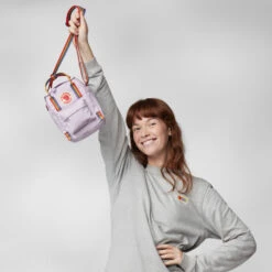 FJÄLLRÄVEN Kånken Rainbow Sling -Outdoor Adventure Shop kanken rainbow sling 23623 457 907 d model fjr