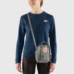 FJÄLLRÄVEN Kånken Re-Wool Sling -Outdoor Adventure Shop kanken re wool sling 23329 027 c model fjr