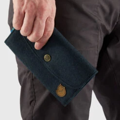 FJÄLLRÄVEN Norrvåge Travel Wallet -Outdoor Adventure Shop norrvage travel wallet 23336 575 c model fjr