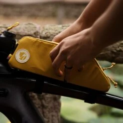 FJÄLLRÄVEN S/F Toptube Bag -Outdoor Adventure Shop square mood ss22 s f willsaunders la 1031 exp 2027 03 01